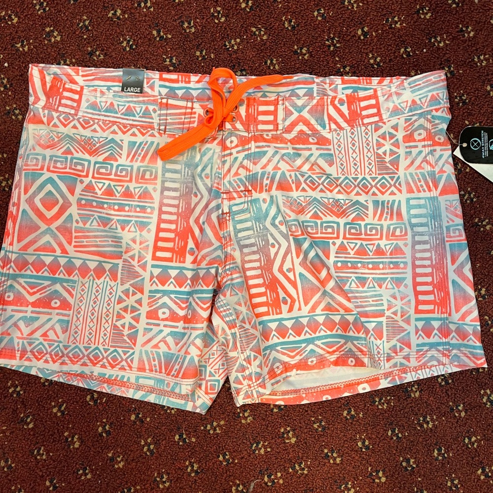 Water shorts never worn. Size large draw string. Back pocket.